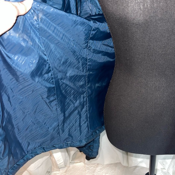 Columbia Jacket - Picture 5 of 8